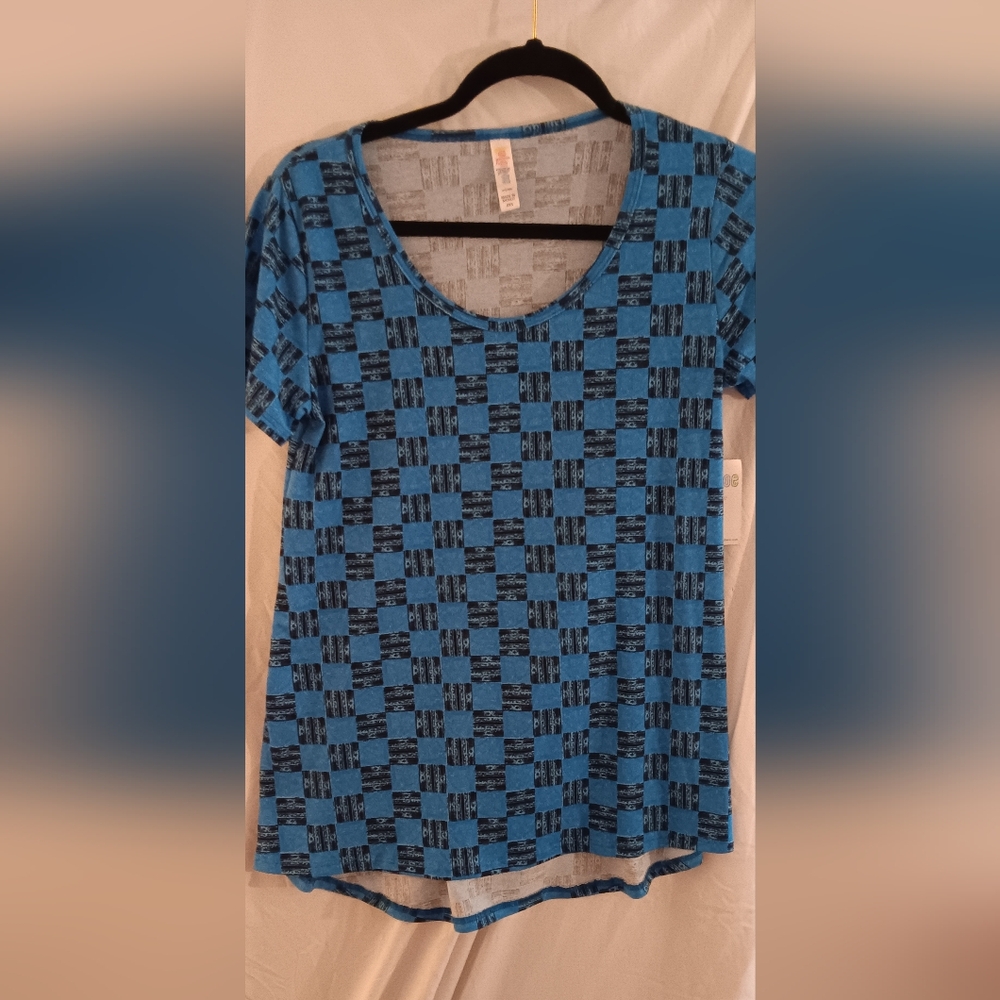 LulaRoe top